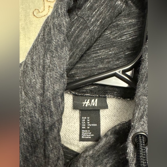 H&M Sweater no hood high neck - Picture 3 of 4